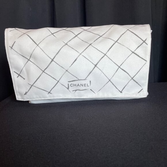 NEW CHANEL Classic Caviar Medium Double Flap Bag Beige Clair Gold Hardware - Picture 15 of 16